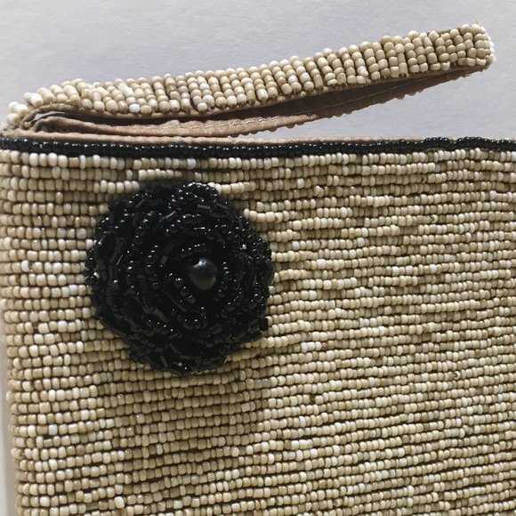 BEADED CLUTCH BAG WITH ROSE - Picture 9 of 11